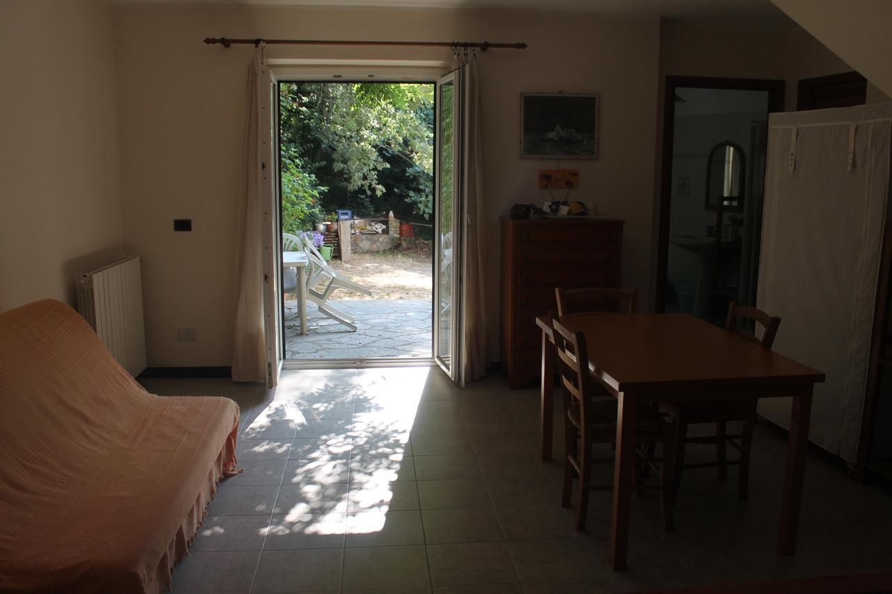 B&B Giucalu Calice Ligure Екстер'єр фото