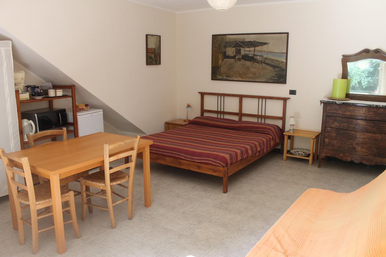 B&B Giucalu Calice Ligure Екстер'єр фото
